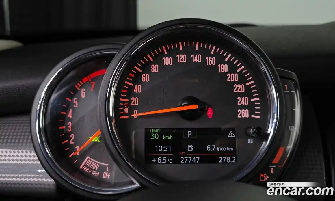 Mini Cooper 2019 1.5 Автомат в Москве № 299449, фото 3