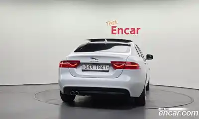 Jaguar XE 2017 2.0 Автомат в Москве № 305002, миниатюра 3