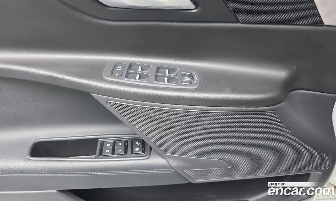 Jaguar XE 2017 2.0 Автомат в Москве № 305002, фото 4