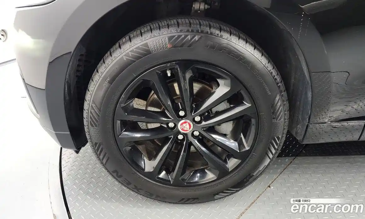 Jaguar F-Pace 2020 2.0 Автомат в Москве № 305047, фото 19