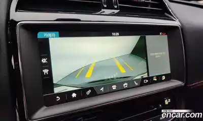 Jaguar F-Pace 2020 2.0 Автомат в Москве № 305047, миниатюра 10