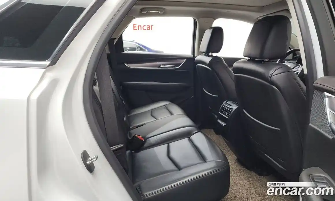 Cadillac XT5 2018 3.6 Автомат в Москве № 306805, фото 7