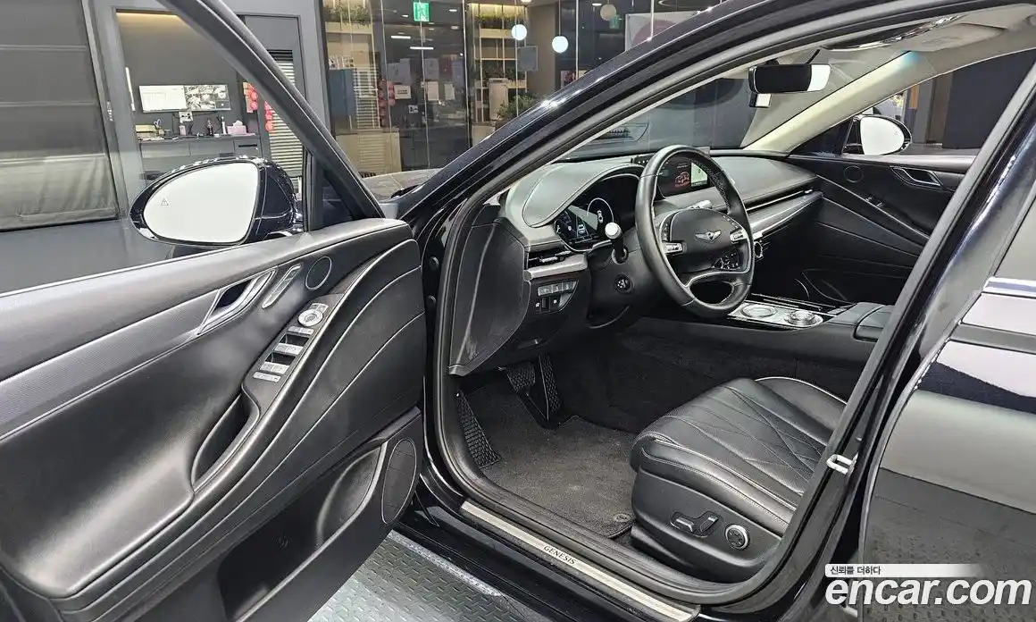 Genesis G80 2022 2.5 Автомат в Москве № 308856, фото 12