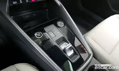 Audi A3 2024 2.0 Автомат в Москве № 326508, миниатюра 11