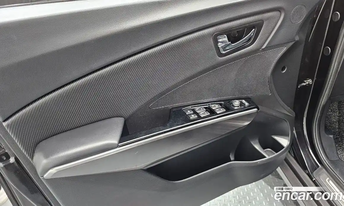 SsangYong TIBOLI 2020 1.5 Автомат в Москве № 32807, фото 10