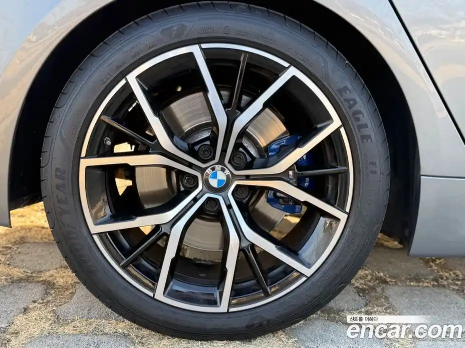 BMW 5-Series 2023 2.0 Автомат в Москве № 330631, фото 3