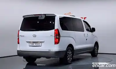 Hyundai Starex 2018 2.5 Автомат в Москве № 3325, миниатюра 9