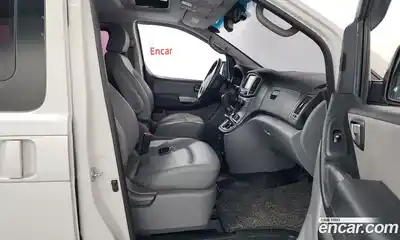 Hyundai Starex 2018 2.5 Автомат в Москве № 3325, миниатюра 10