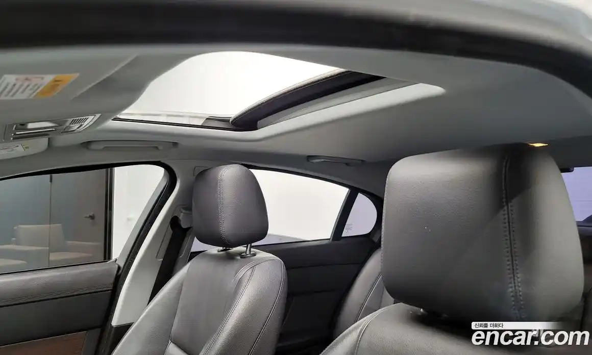 Jaguar XF 2014 2.2 Автомат в Москве № 335830, фото 13