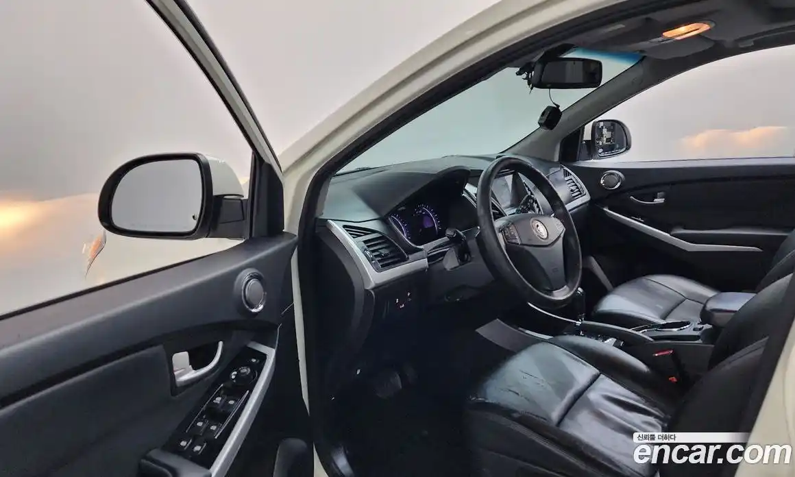 SsangYong Korando 2015 2.0 Автомат в Москве № 33821, фото 4