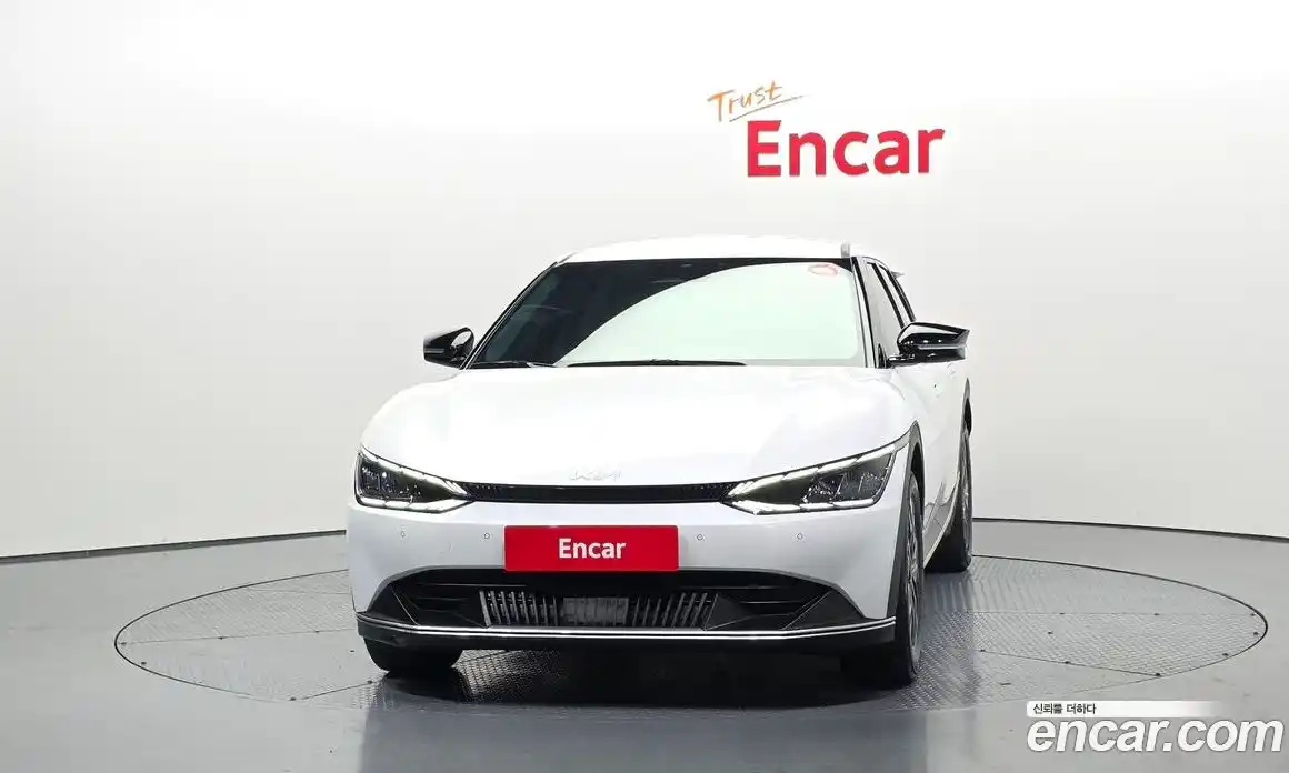 Kia EV6 2023 0.1 Автомат в Москве № 338457, фото 12