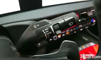 Kia EV6 2023 0.1 Автомат в Москве № 338457, миниатюра 5