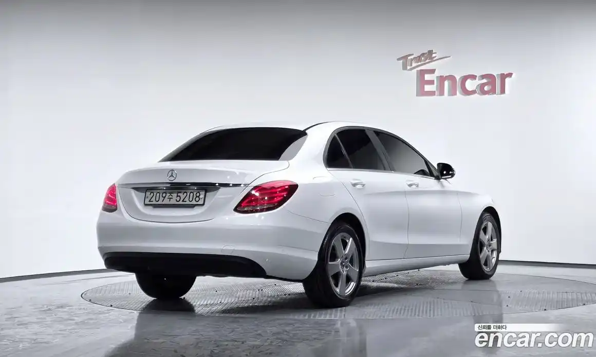 Mercedes-Benz C-Class 2017 1.6 Автомат в Москве № 342971, фото 17