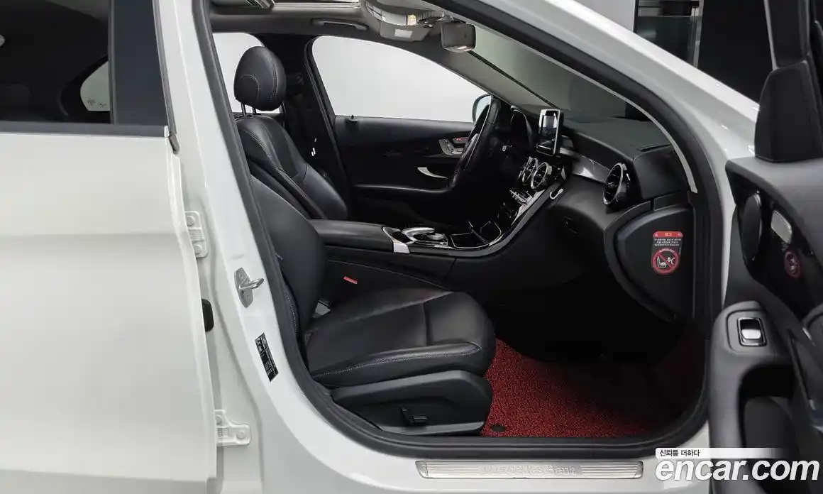 Mercedes-Benz C-Class 2017 1.6 Автомат в Москве № 342971, фото 6