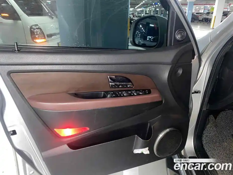 SsangYong Rexton 2013 2.0 Автомат в Москве № 36159, фото 10