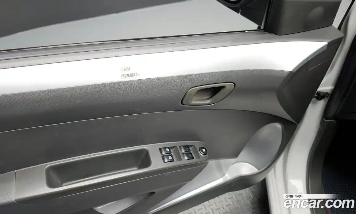 Chevrolet Spark 2012 1.0 Автомат в Москве № 36701, фото 3