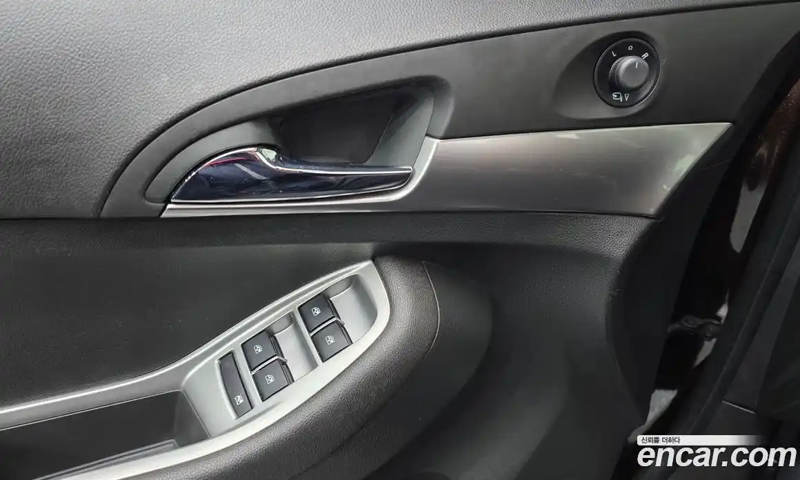 Chevrolet Orlando 2013 2.0 Автомат в Москве № 37286, фото 9