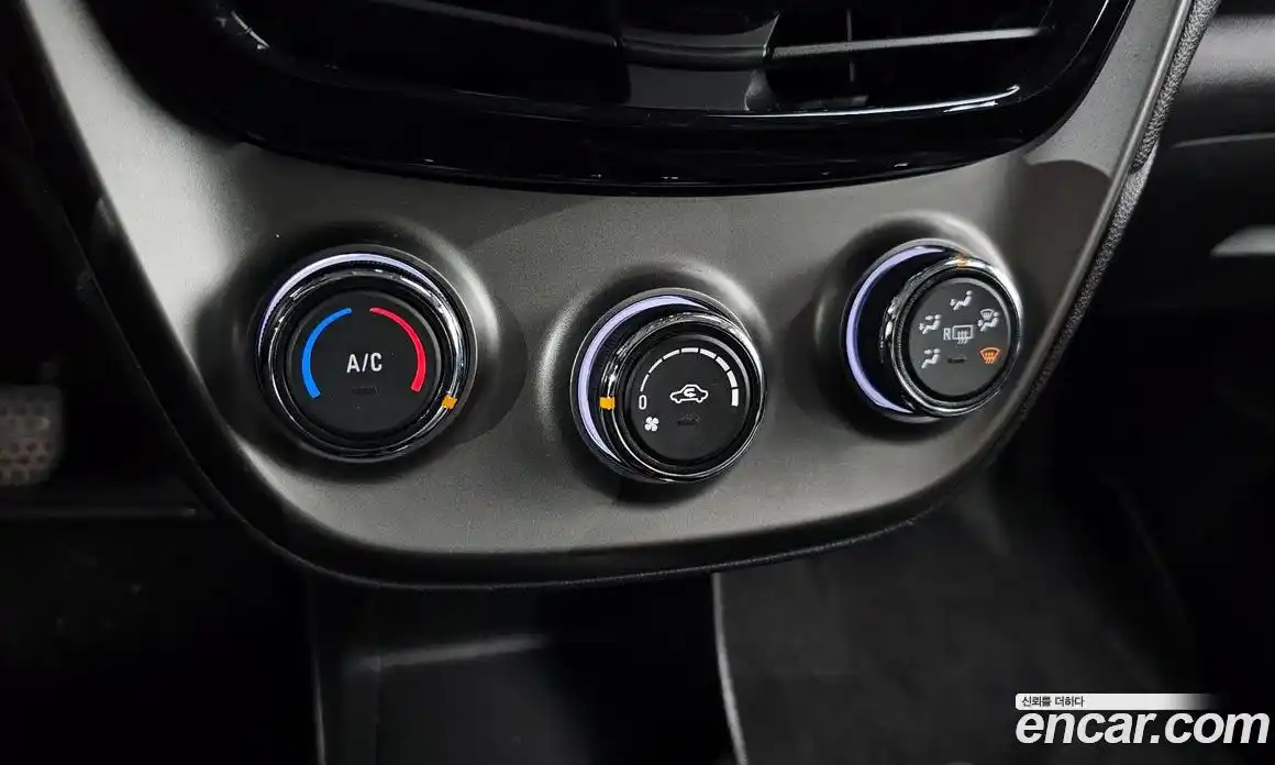 Chevrolet Spark 2022 1.0 Автомат в Москве № 38937, фото 11