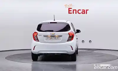 Chevrolet Spark 2022 1.0 Автомат в Москве № 38937, миниатюра 3
