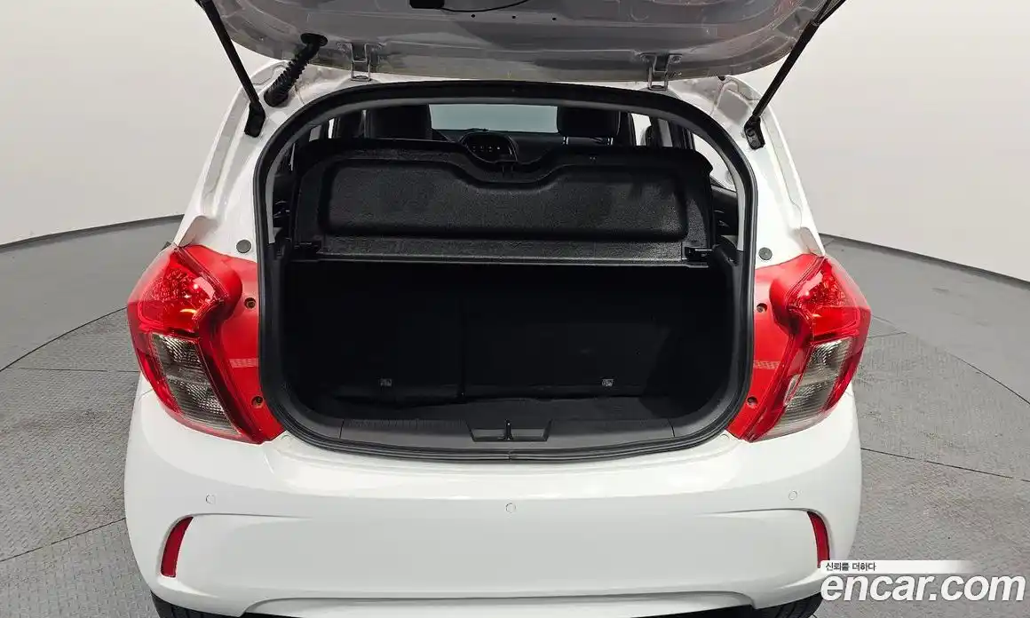 Chevrolet Spark 2022 1.0 Автомат в Москве № 38937, фото 4