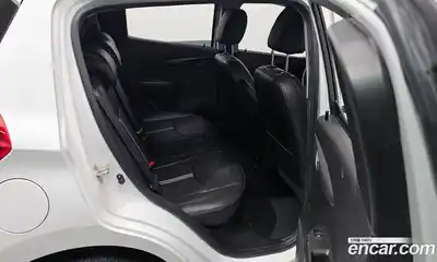 Chevrolet Spark 2022 1.0 Автомат в Москве № 38937, миниатюра 6