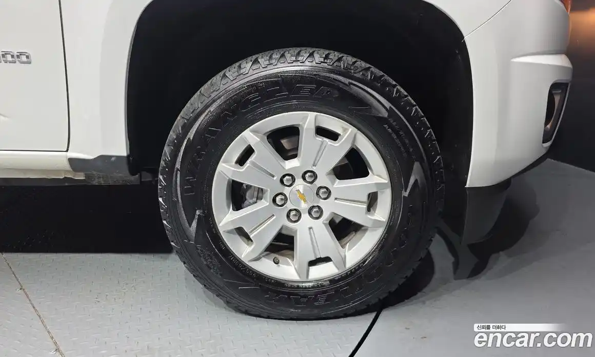 Chevrolet Colorado 2020 3.6 Автомат в Москве № 39900, фото 16