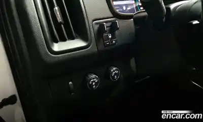 Chevrolet Colorado 2020 3.6 Автомат в Москве № 39900, миниатюра 10