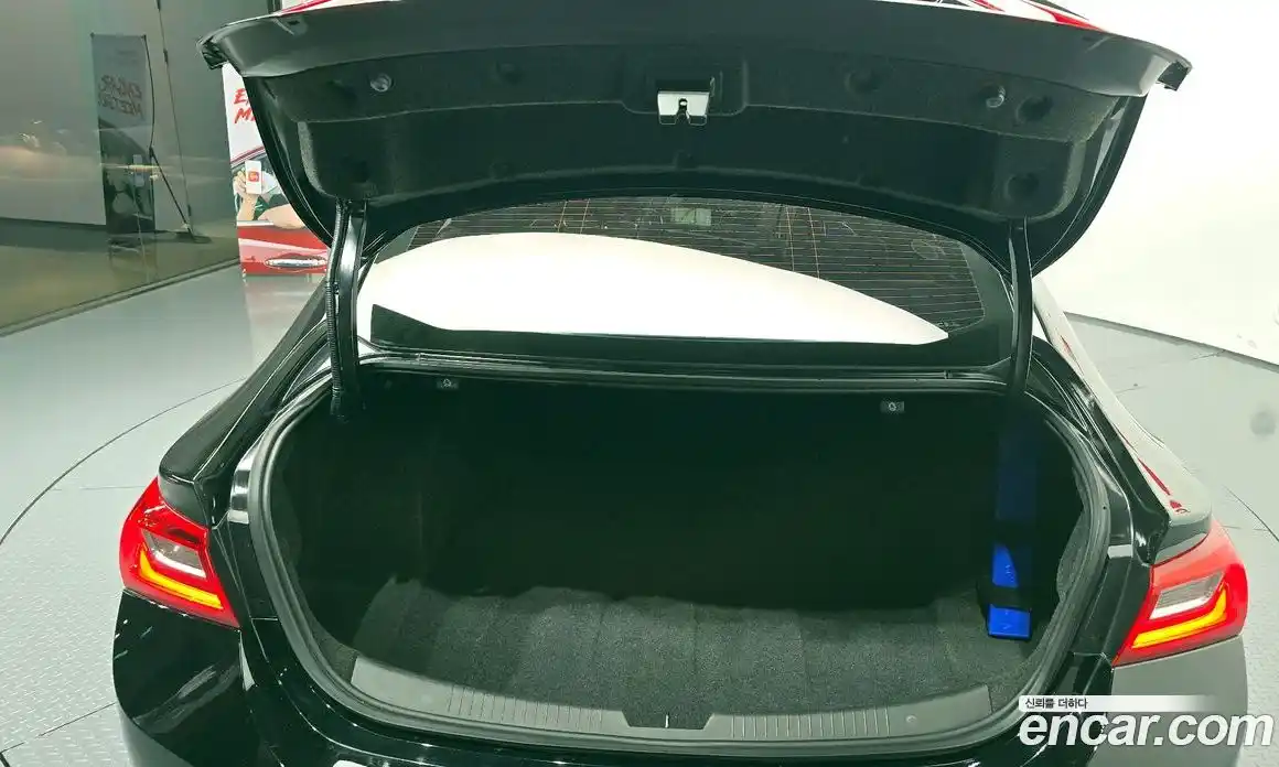 Chevrolet Malibu 2017 2.0 Автомат в Москве № 40159, фото 18