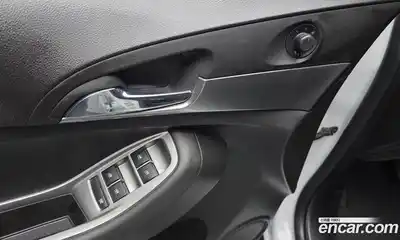 Chevrolet Orlando 2015 2.0 Автомат в Москве № 40623, миниатюра 9