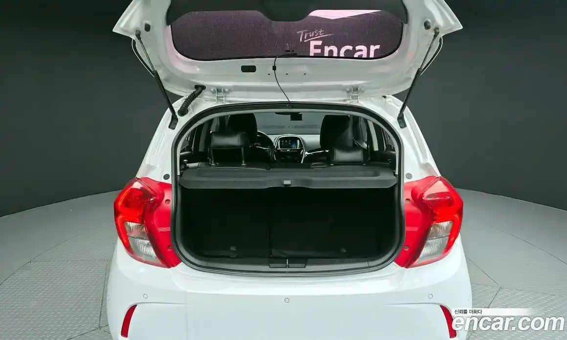 Chevrolet Spark 2016 1.0 Автомат в Москве № 41210, фото 12