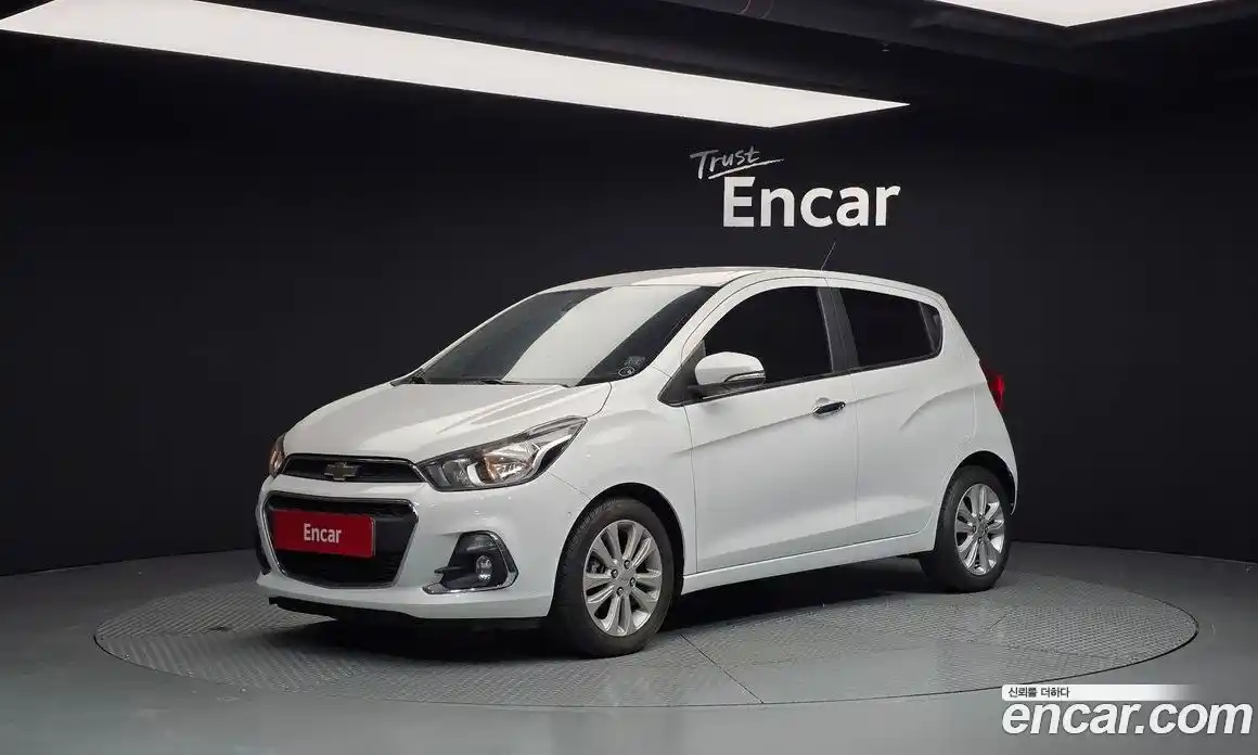 Chevrolet Spark 2016 1.0 Автомат в Москве № 41210, фото 3