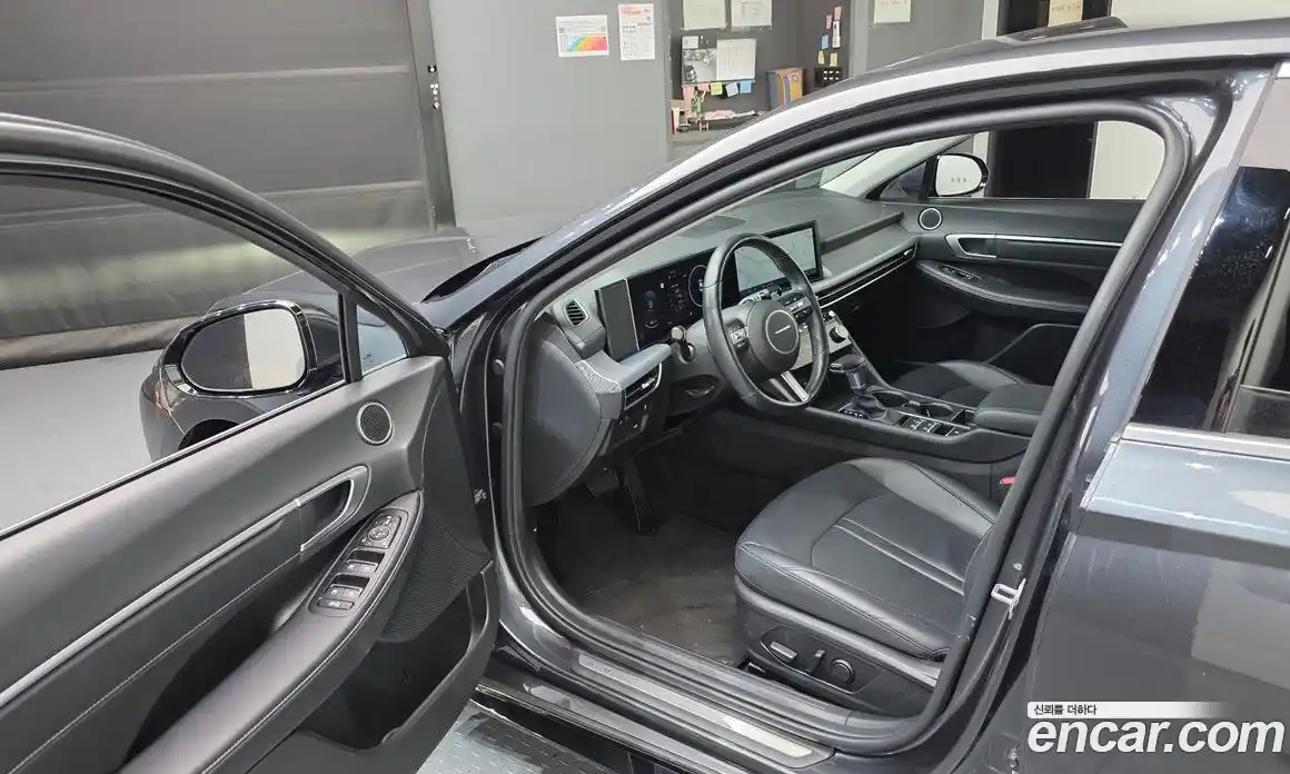 Hyundai Sonata 2024 2.0 Автомат в Москве № 43826, фото 13