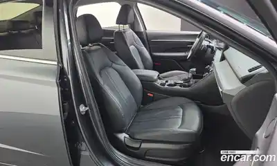 Hyundai Sonata 2024 2.0 Автомат в Москве № 43826, миниатюра 5