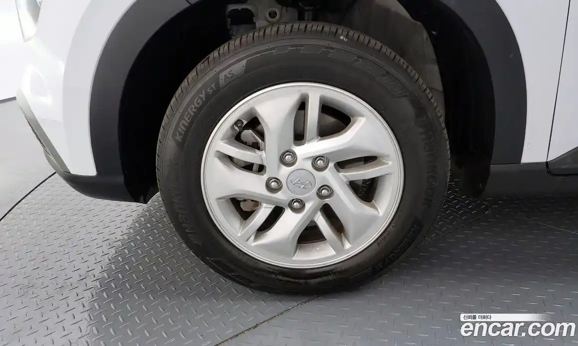 Hyundai Venue 2022 1.6 Автомат в Москве № 45746, фото 1