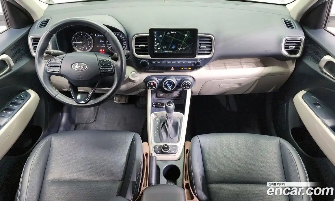 Hyundai Venue 2022 1.6 Автомат в Москве № 45746, фото 3