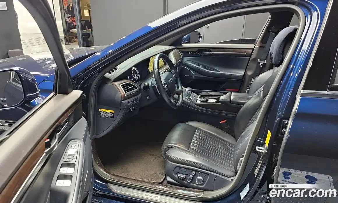 Genesis G90 2019 3.3 Автомат в Москве № 56330, фото 12