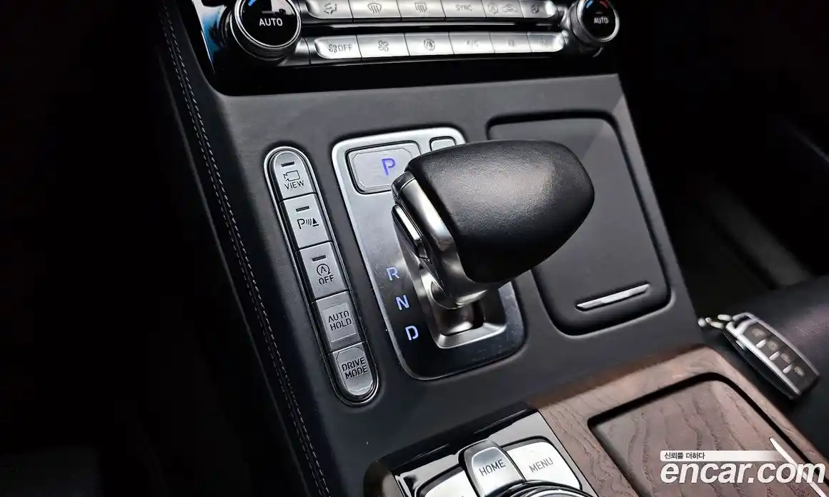 Genesis G90 2019 3.3 Автомат в Москве № 56330, фото 16