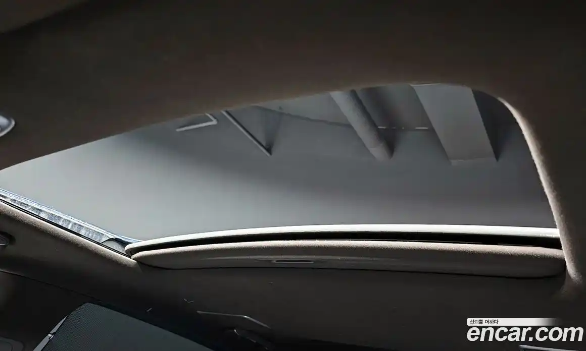 Genesis G90 2019 3.3 Автомат в Москве № 56330, фото 17