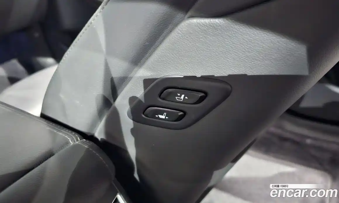 Genesis G80 2019 3.3 Автомат в Москве № 57225, фото 20