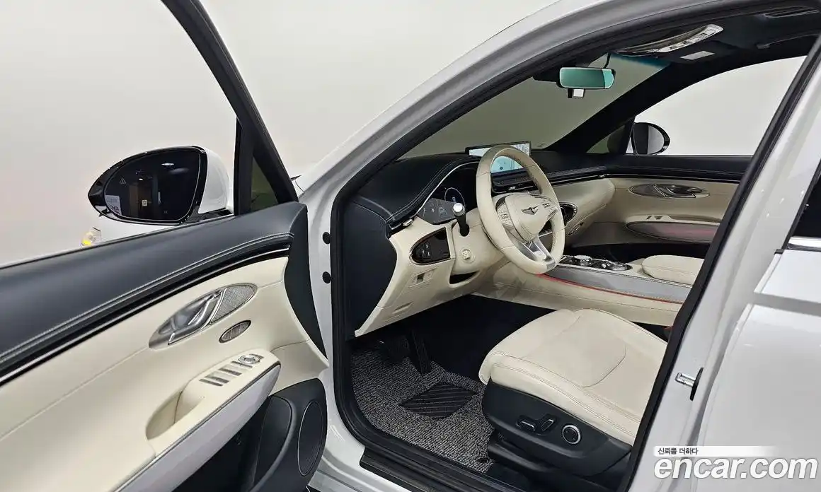 Genesis GV70 2022 0.1 Автомат в Москве № 57632, фото 9