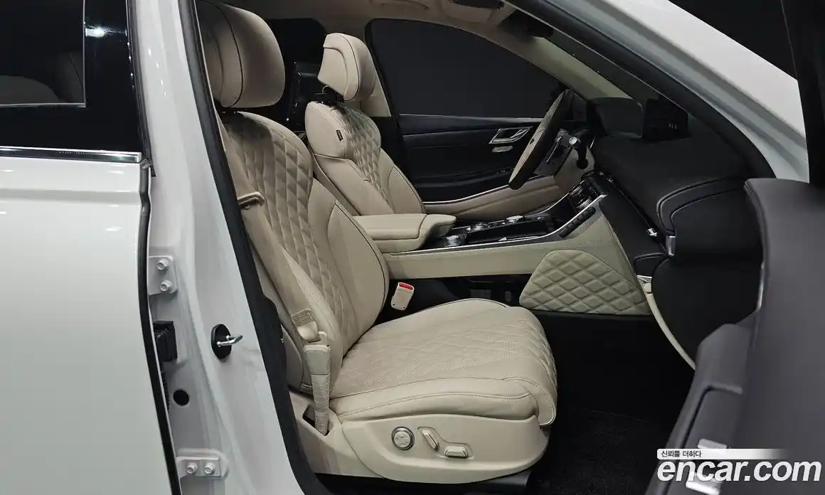 Genesis GV80 2023 2.5 Автомат в Москве № 57855, фото 9