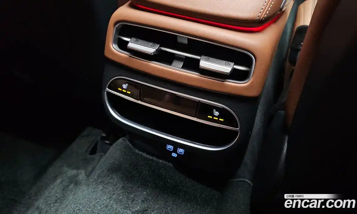 Genesis GV70 2023 2.5 Автомат в Москве № 58634, фото 15