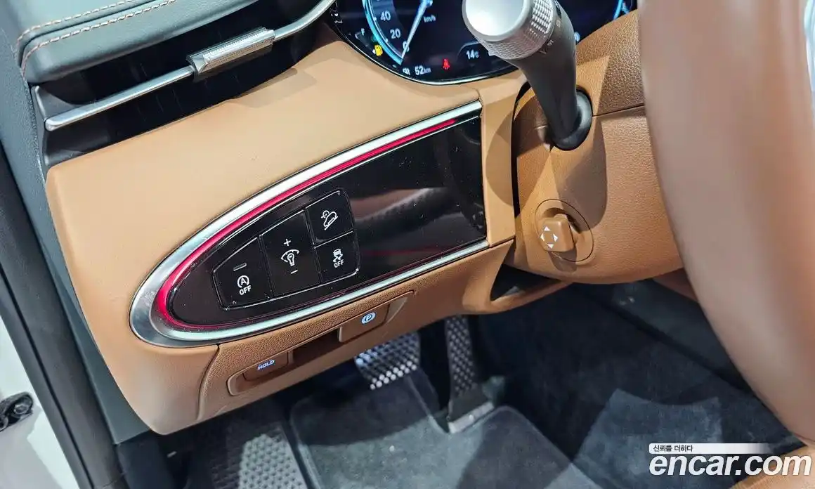 Genesis GV70 2023 2.5 Автомат в Москве № 58634, фото 9