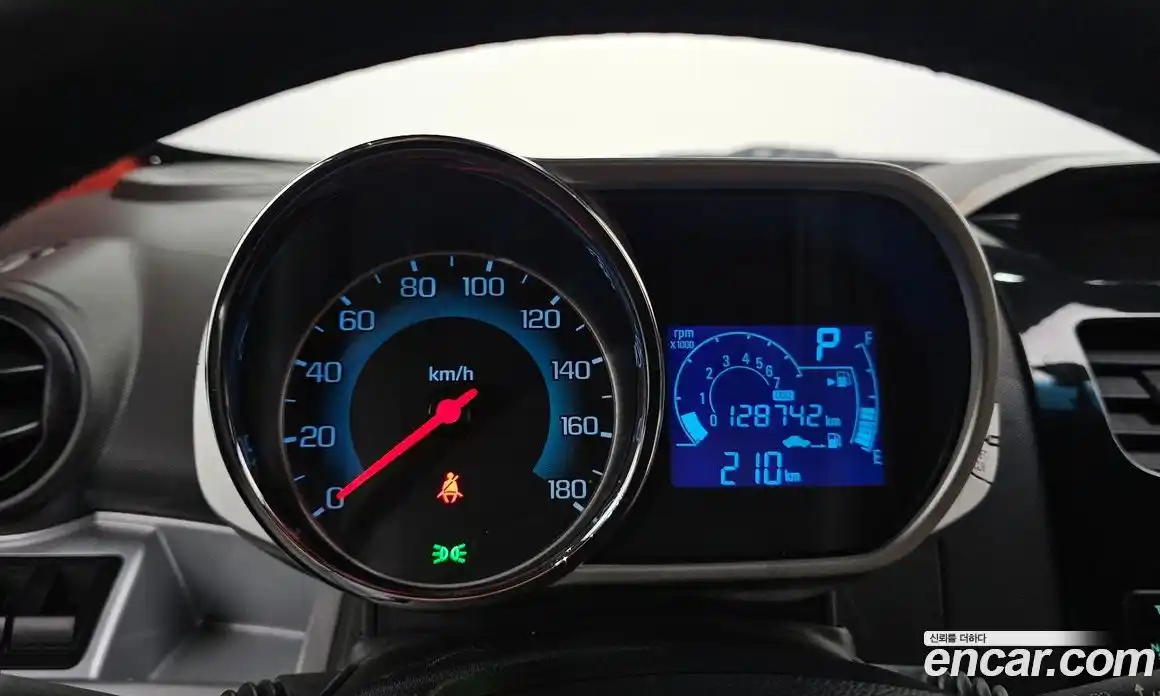 Chevrolet Spark 2014 1.0 Автомат в Москве № 69935, фото 19