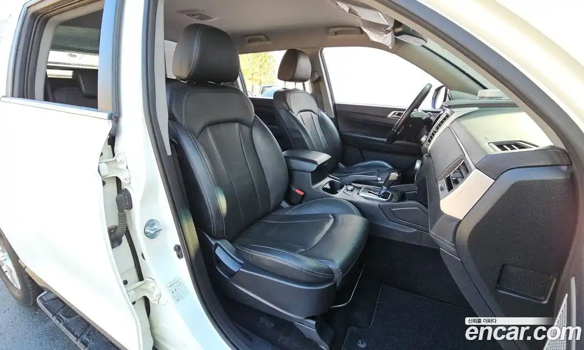 SsangYong Rexton 2018 2.2 Автомат в Москве № 70237, фото 4