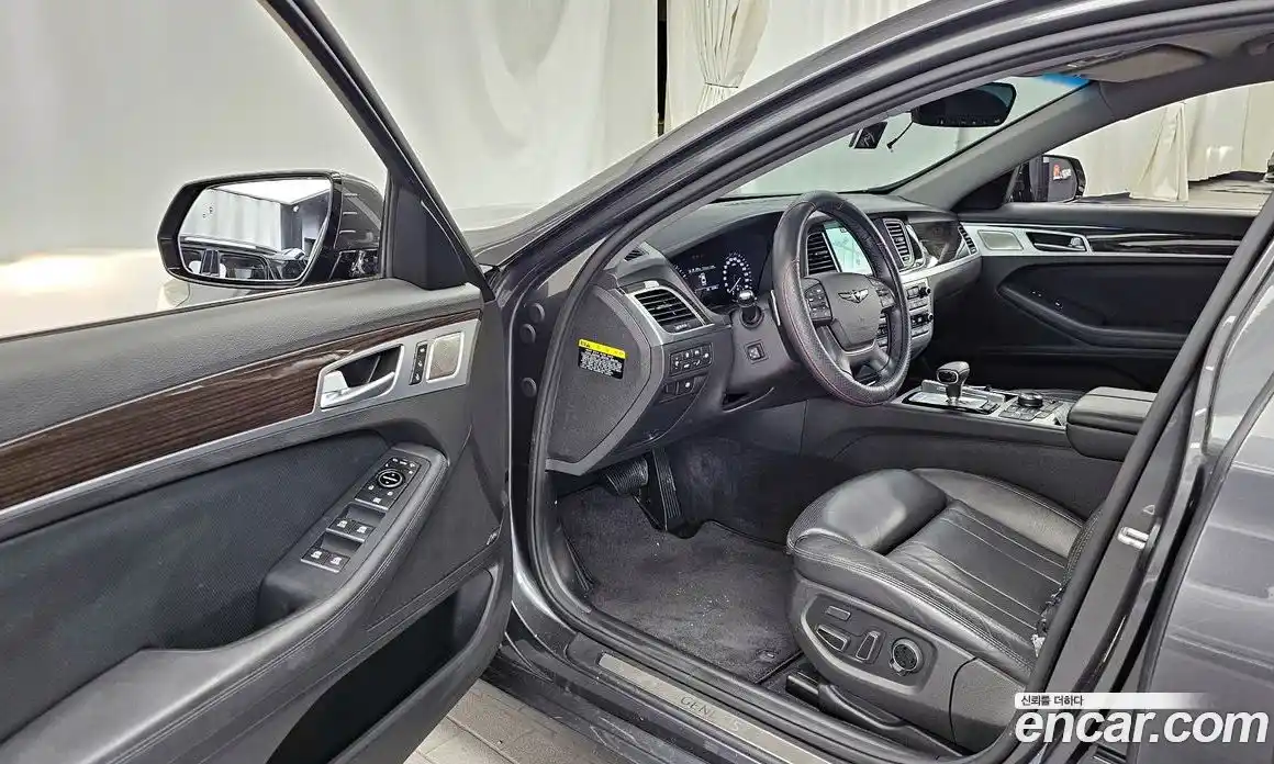 Genesis G80 2018 3.3 Автомат в Москве № 80956, фото 13