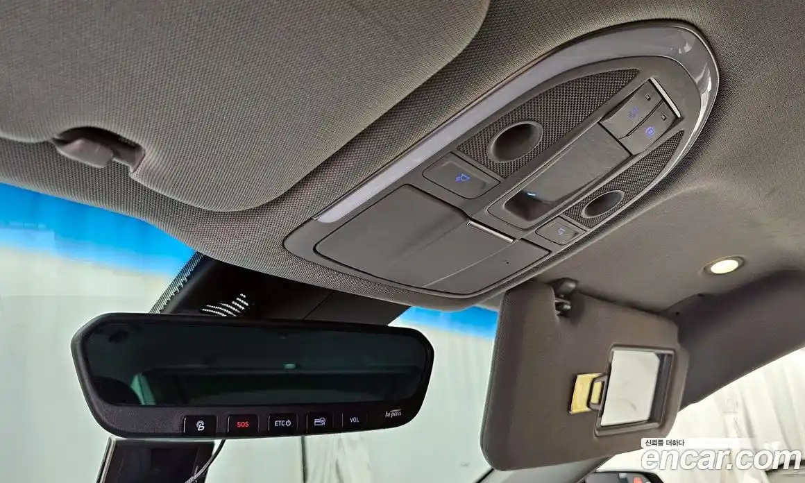 Genesis G80 2018 3.3 Автомат в Москве № 80956, фото 20