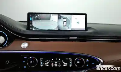 Genesis GV70 2023 2.5 Автомат в Москве № 81284, миниатюра 2