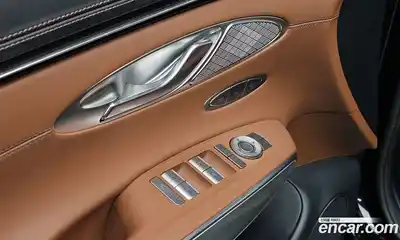 Genesis GV70 2023 2.5 Автомат в Москве № 81284, миниатюра 9