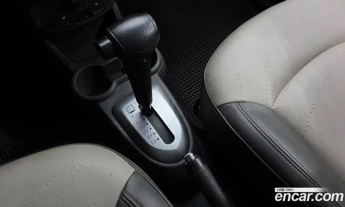 Chevrolet Spark 2013 1.0 Автомат в Москве № 99238, фото 14